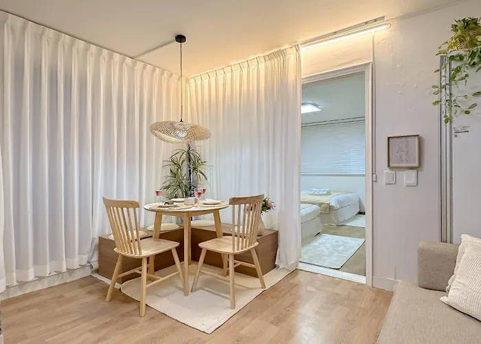 아파트 Gangnam Core ㅣprivate Quiet Hotel-style With Kitchen & Laundry 서울특별시